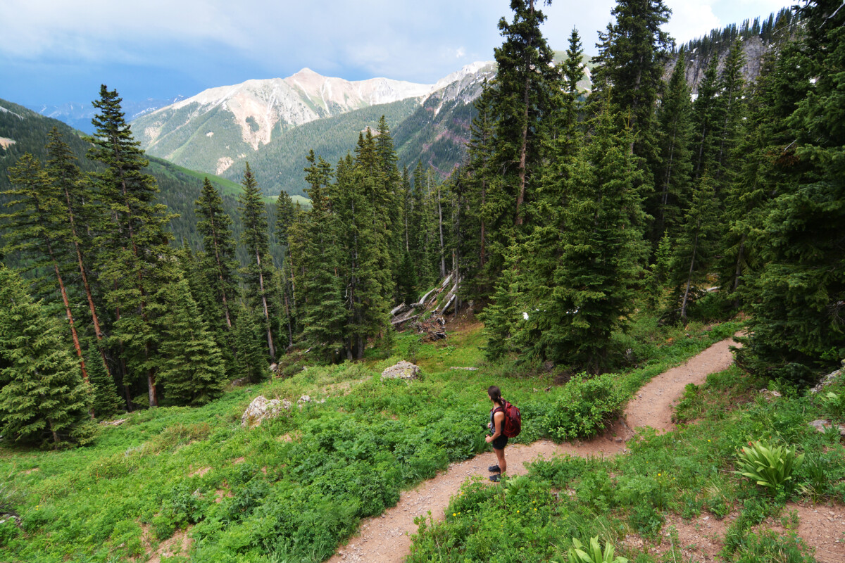 Hiking_to_the_Ice_Lakes._San_Juan_National_Forest,_Colorado